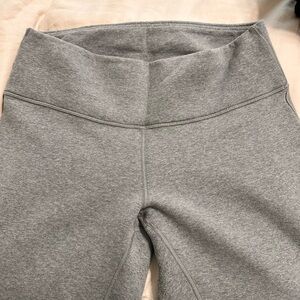 Lululemon Vintage Thick Grey Sweatpants – Size 10